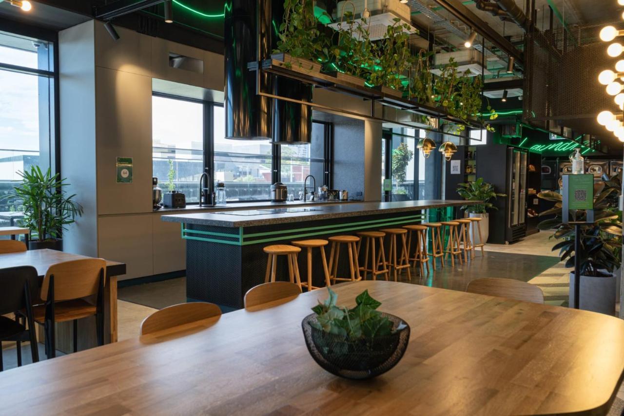 Modern Co-Living Apartments In Perth Central Kültér fotó